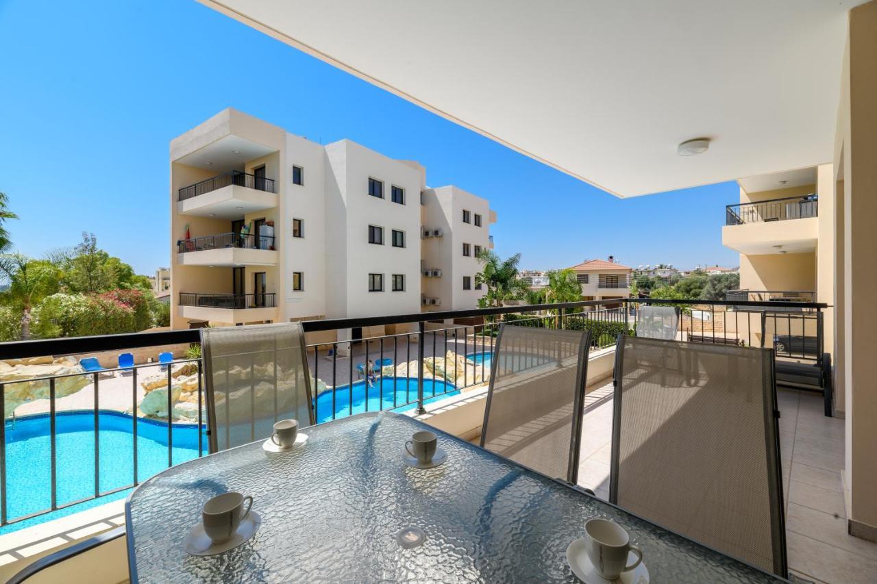 Mediterranean Sunrise Complex โวโรคลินิ ภายนอก รูปภาพ